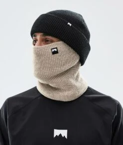 Classic Knitted Facemask Sand -Snow Active Clothing Shop H1001 men 01 EFuACRo