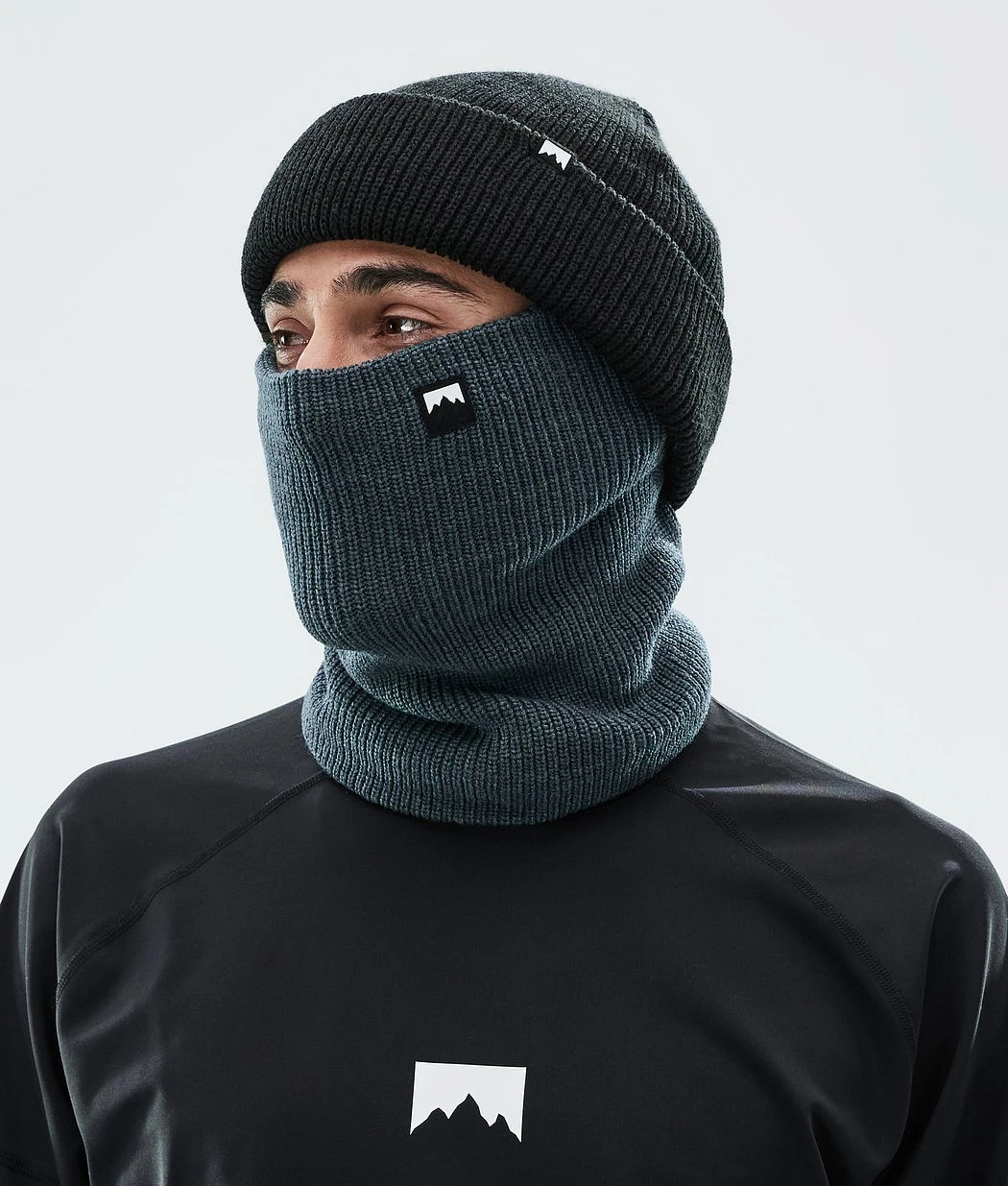 Classic Knitted Facemask Metal Blue 5 Classic Knitted Facemask Metal Blue - Image 3