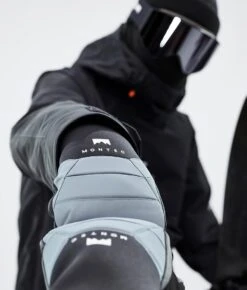 Kilo Snow Mittens Soft Blue -Snow Active Clothing Shop H1176 04 TcvuWd5