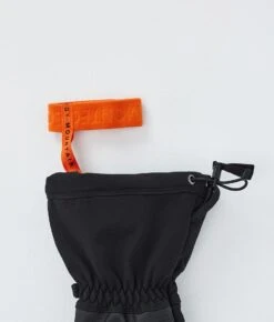 Roast Snow Mittens Black